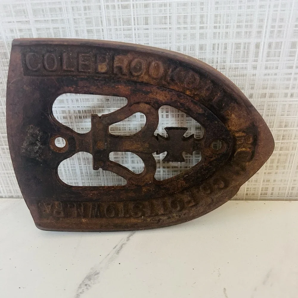 Antique Cast Iron Sad Iron Trivet Colebrookdale Iron Co Potstown PA USA BxUU